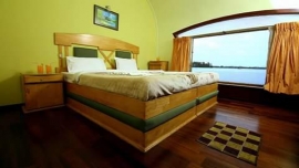  in myhouseboats.com